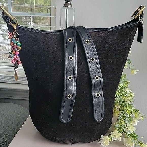 Vintage COACH Black Berkeley XL Duffle Feed Sac #9010 - Picture 2 of 16